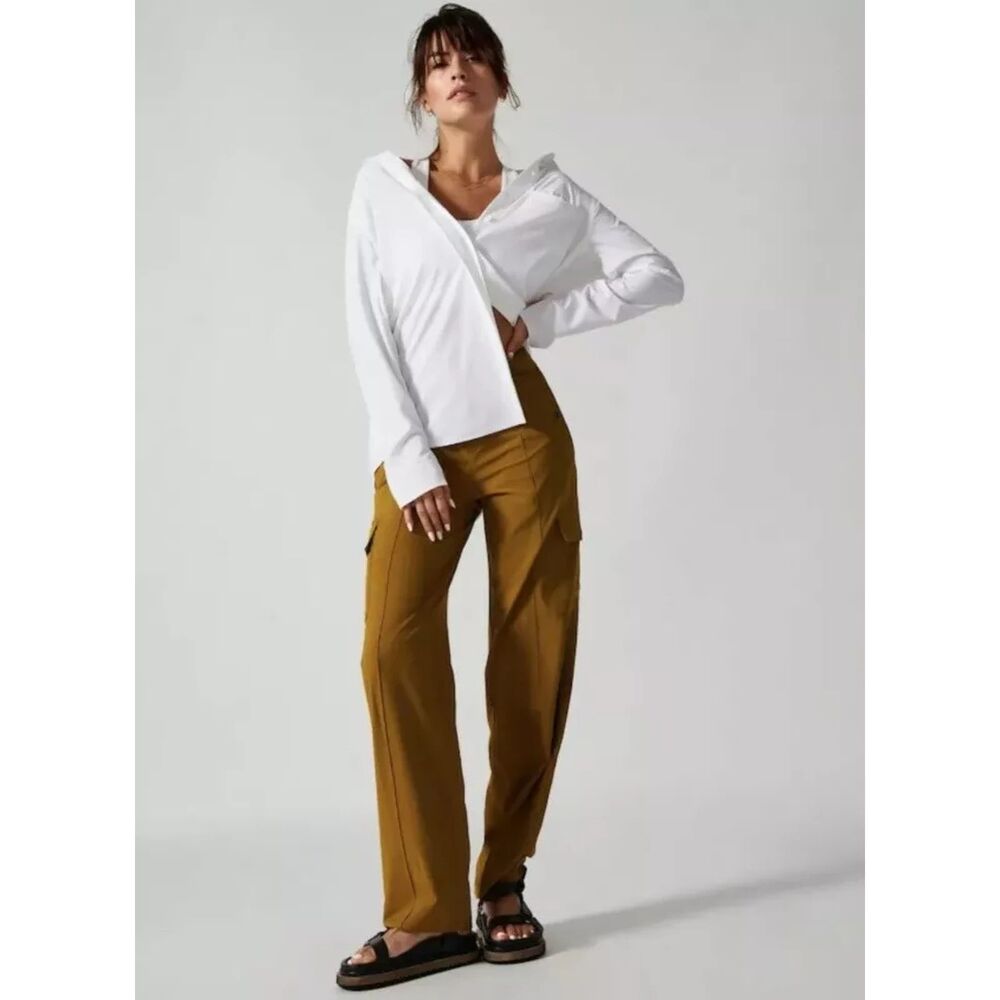 Athleta Vienna Cargo Pant SIZE 4 Travel Relaxed Wide Leg "Brass Yellow"